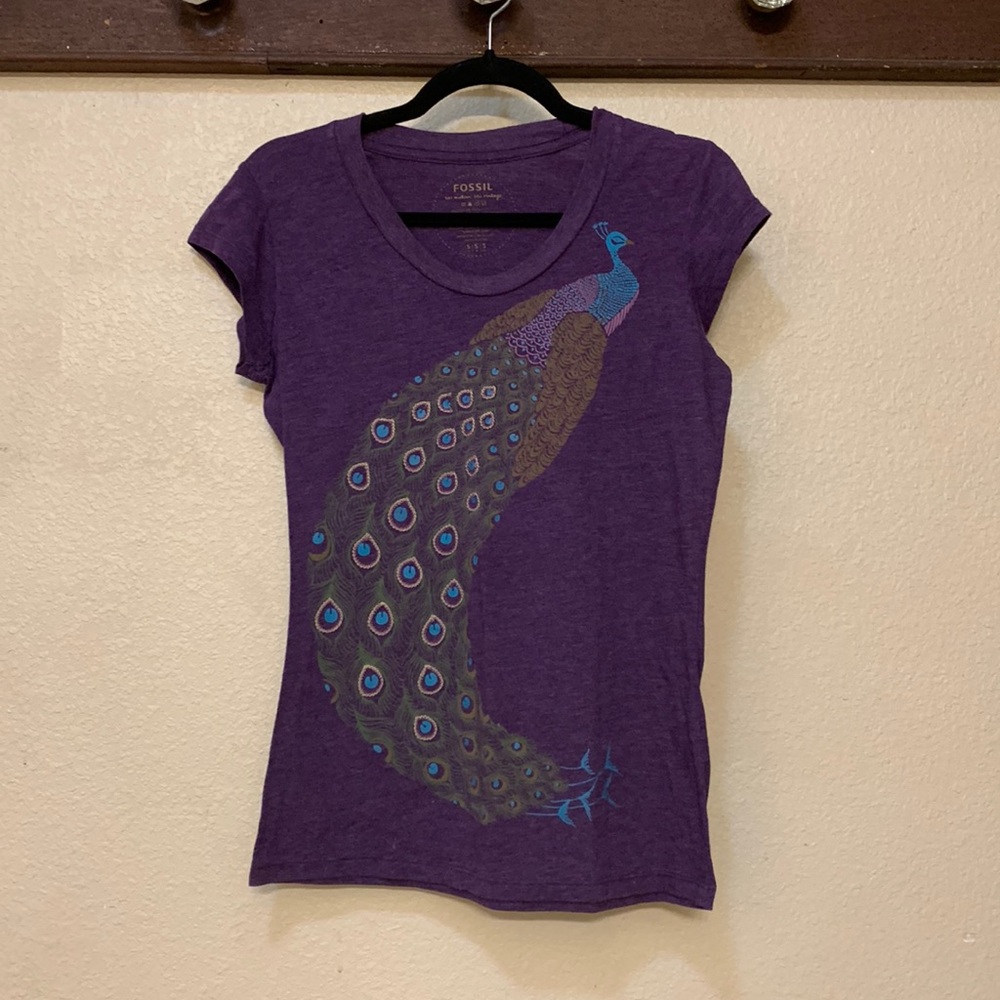 Fossil tee